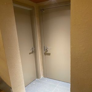 cửa gỗ công nghiệp