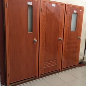 Cửa Nhựa Giá Rẻ Tại TP.HCM