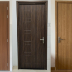 Cửa Nhựa Giả Gỗ tại Bình Tân – Đẹp Như Gỗ Thật!