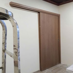 cửa lùa nhựa phòng ngủ